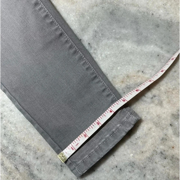 Old Navy Rockstar with Built In Sculpt Skinny Jeans in Gray Denim Size 8 - Picture 7 of 10